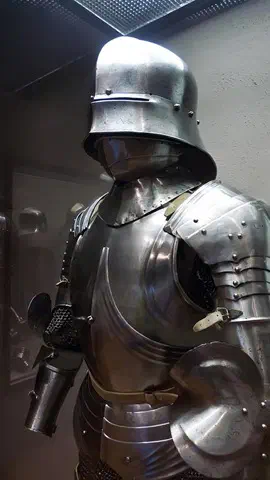 Armadura gótica temprana